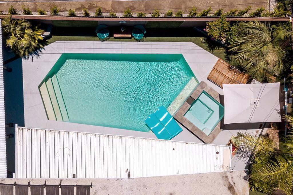 Mid-Century Gem - Pool Jacuzzi & Secret Bedroom Palm Springs Exterior photo